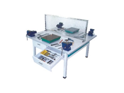 鉗工實訓成套設備（鉗工實訓桌、雙面四工位）