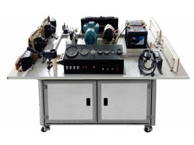 斯太爾全車電器實(shí)訓(xùn)臺